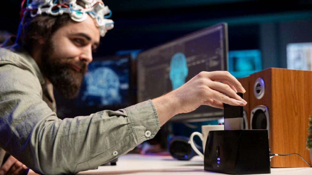 Insetprag: The Philosophy of Embedded Pragmatism for a Complex Digital World